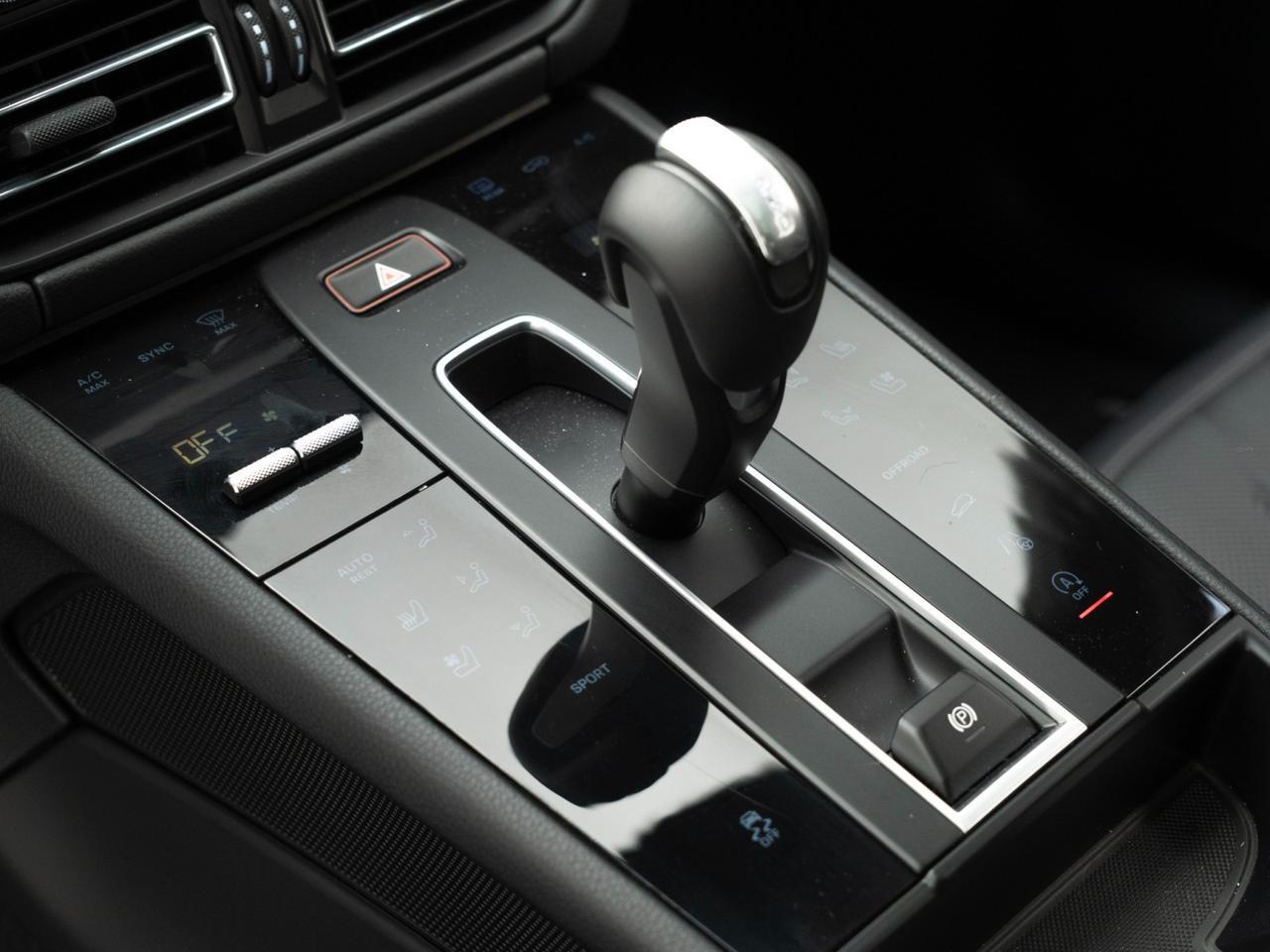 2025 Porsche Macan Pompano Beach FL