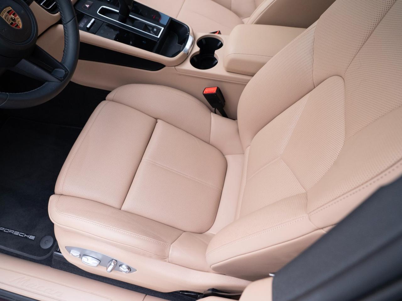 2025 Porsche Macan Pompano Beach FL