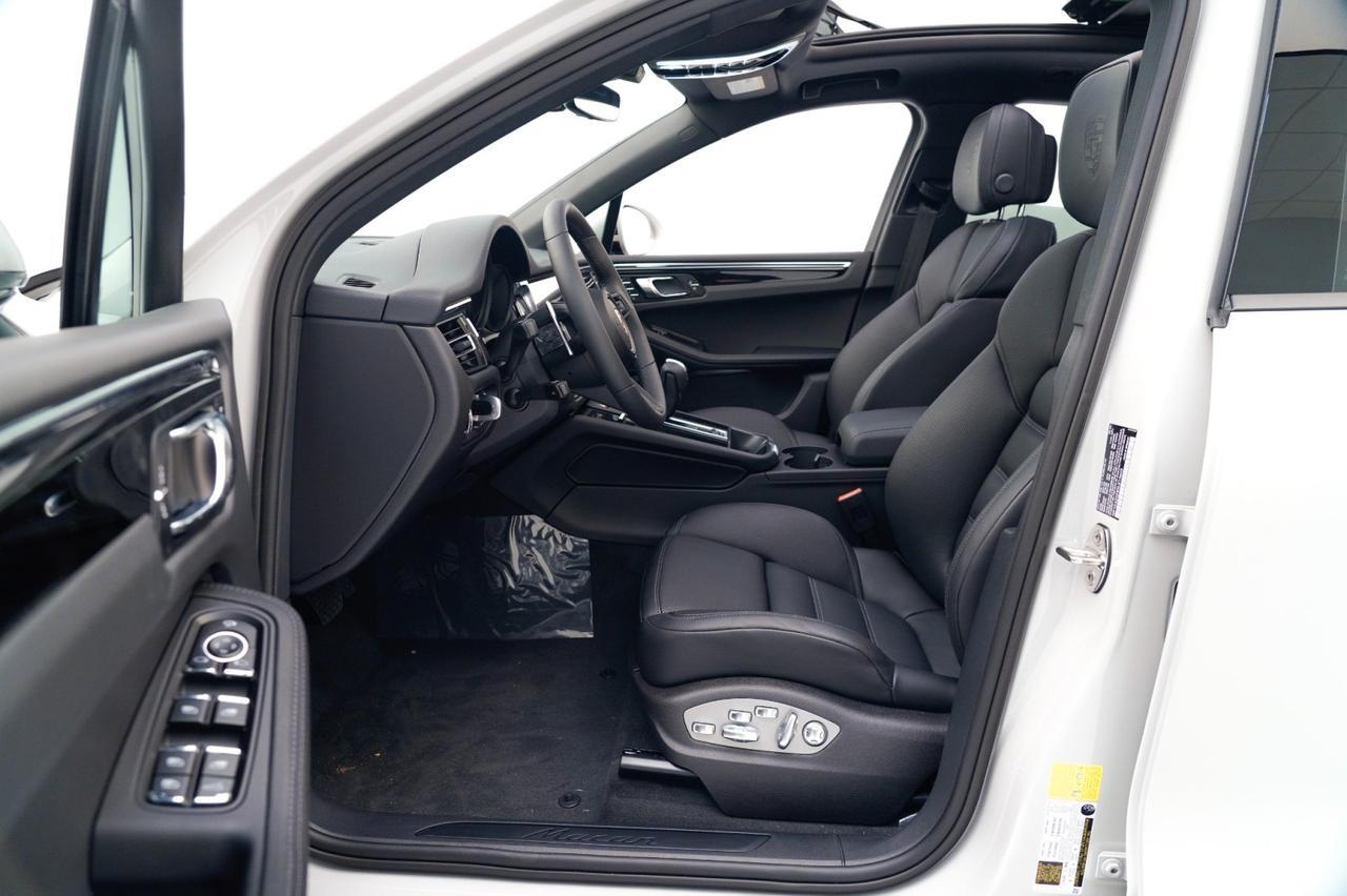 2025 Porsche Macan Pompano Beach FL
