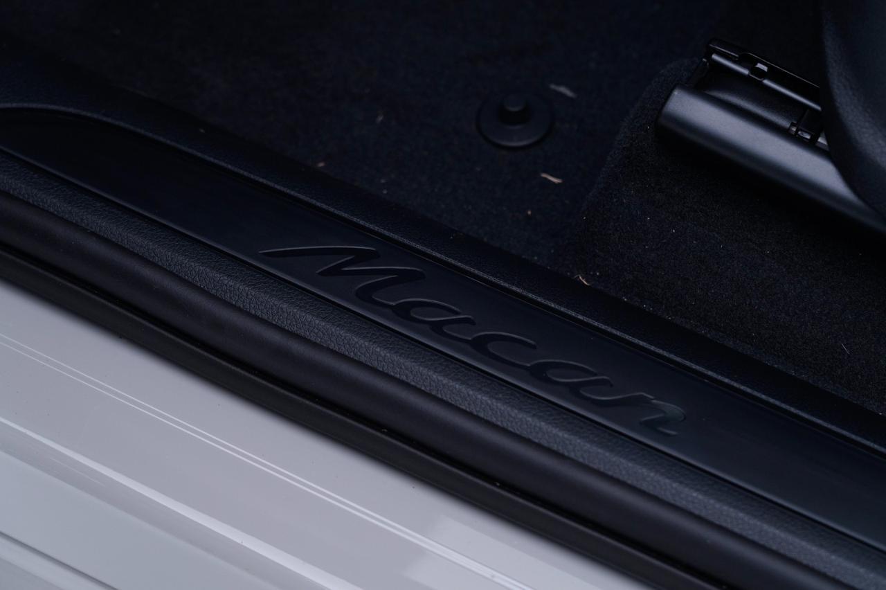 2025 Porsche Macan Pompano Beach FL