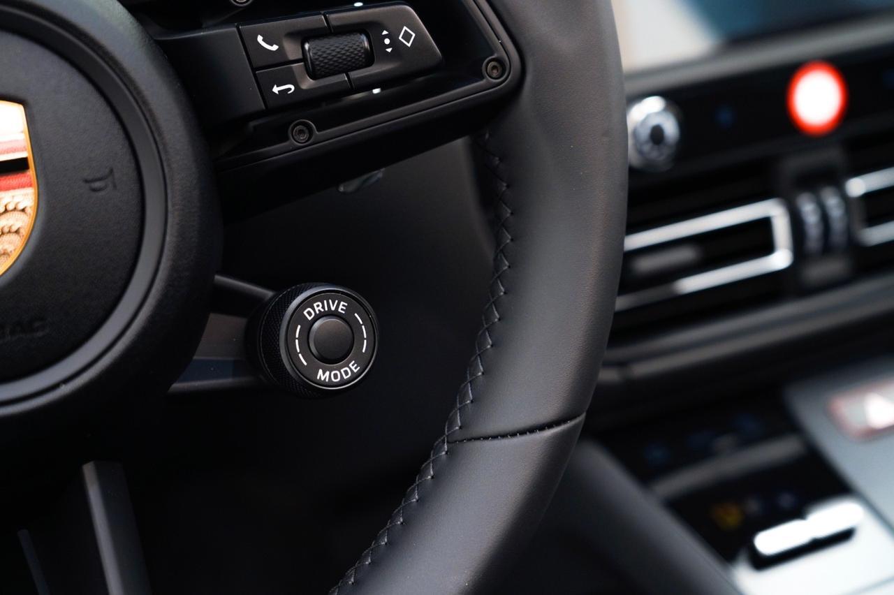 2025 Porsche Macan Pompano Beach FL