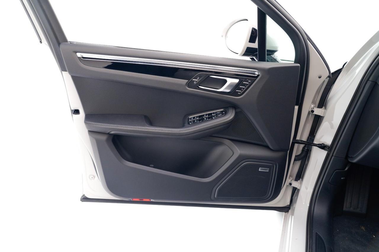 2025 Porsche Macan Pompano Beach FL