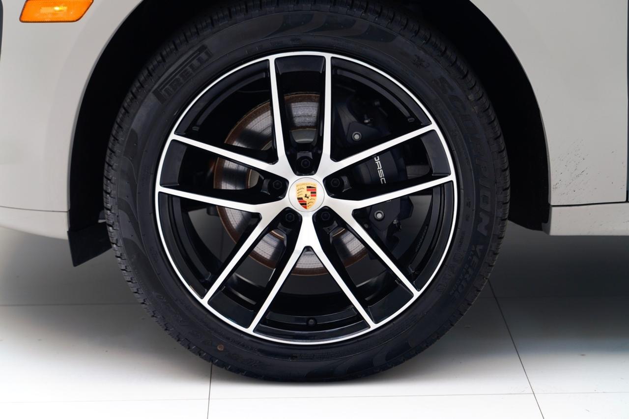 2025 Porsche Macan Pompano Beach FL