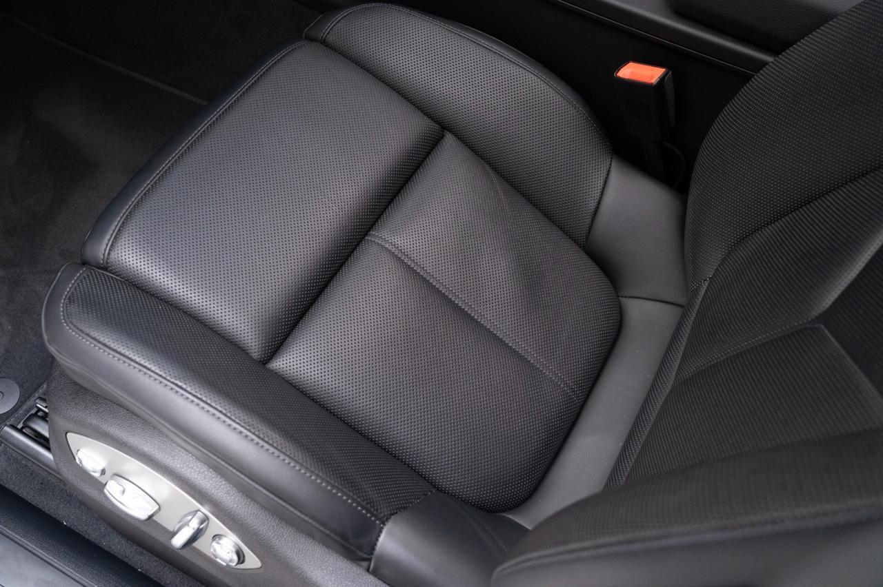 2025 Porsche Macan Pompano Beach FL