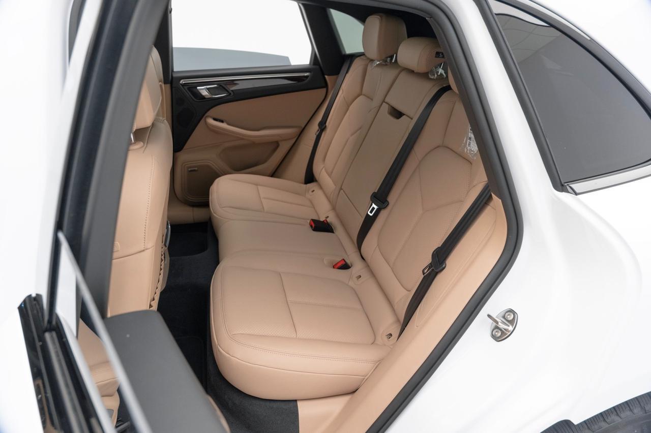 2025 Porsche Macan Pompano Beach FL