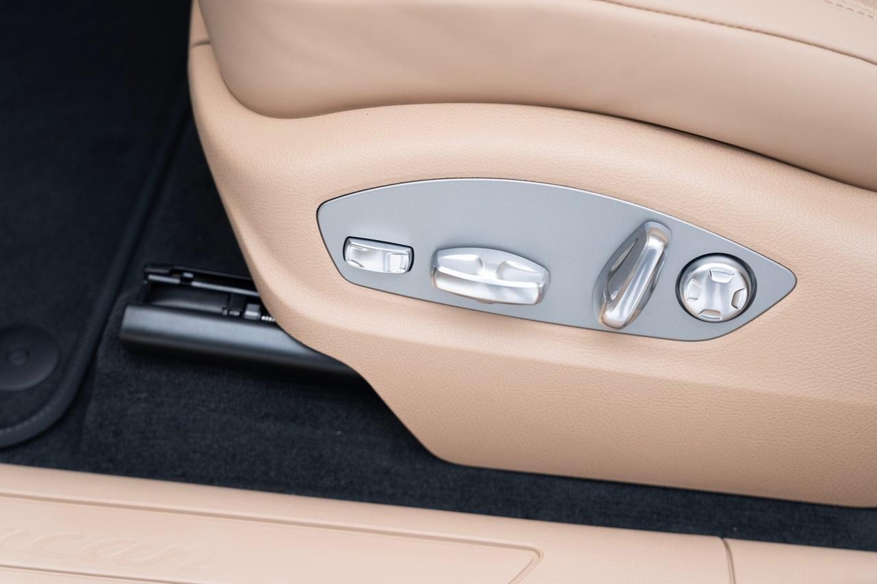 2025 Porsche Macan Pompano Beach FL
