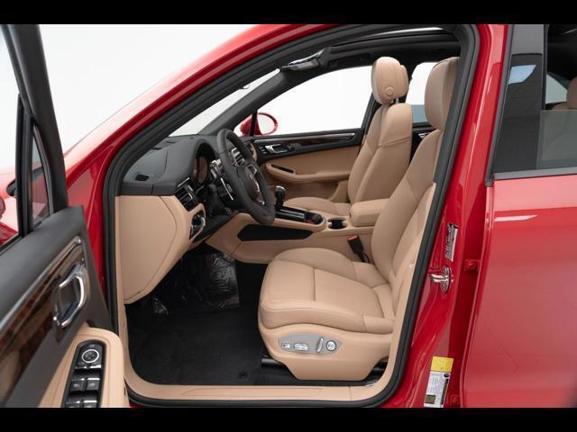2025 Porsche Macan Pompano Beach FL