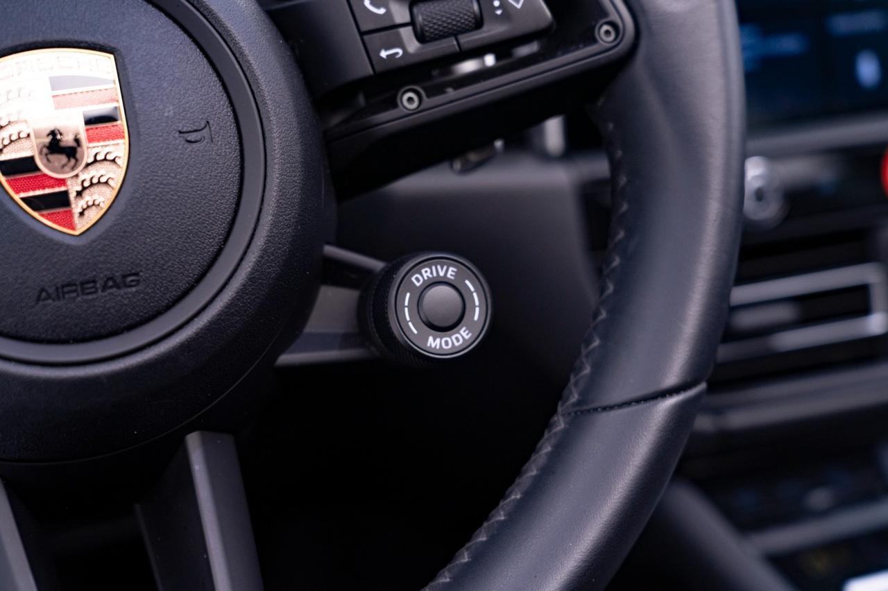 2025 Porsche Macan Pompano Beach FL