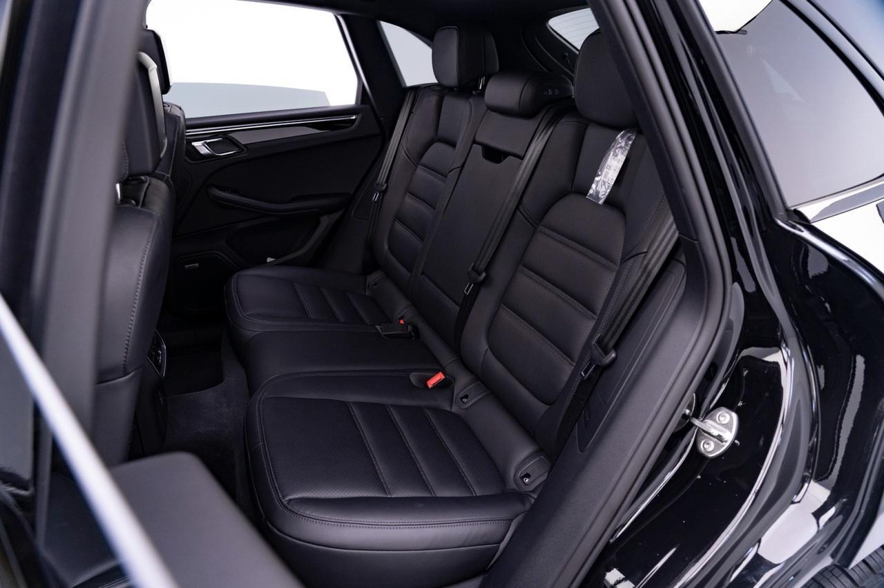 2025 Porsche Macan Pompano Beach FL