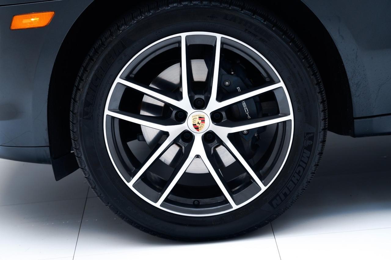 2025 Porsche Macan Pompano Beach FL