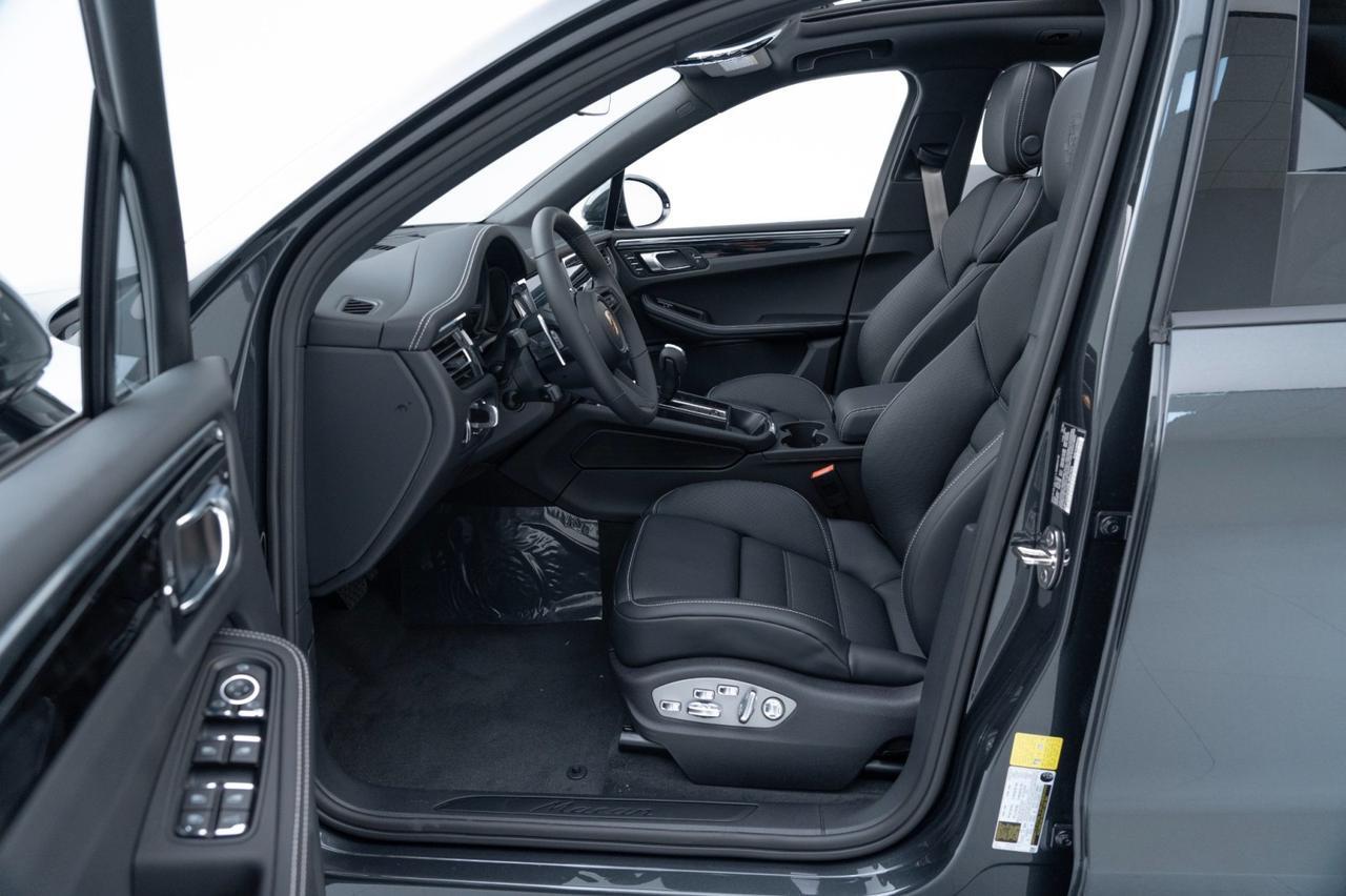 2025 Porsche Macan Pompano Beach FL