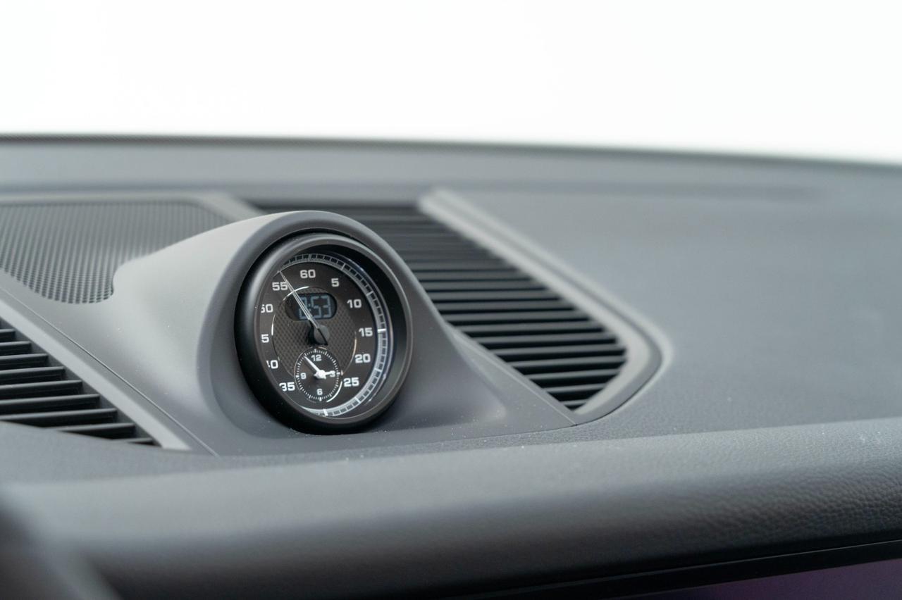 2025 Porsche Macan Pompano Beach FL