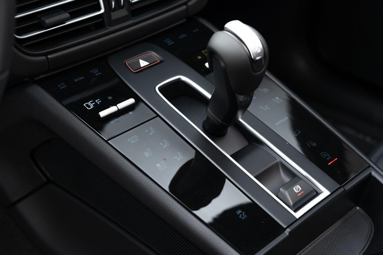 2025 Porsche Macan Pompano Beach FL