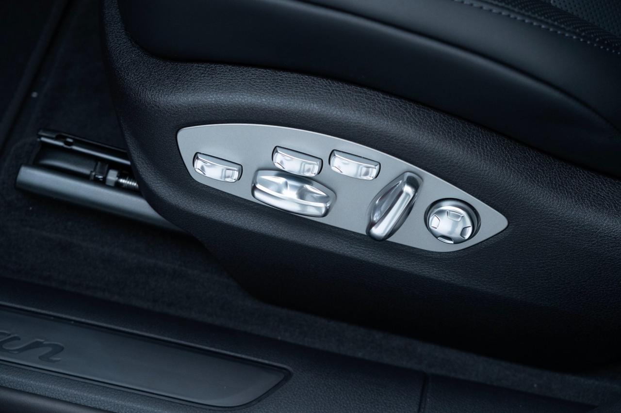 2025 Porsche Macan Pompano Beach FL