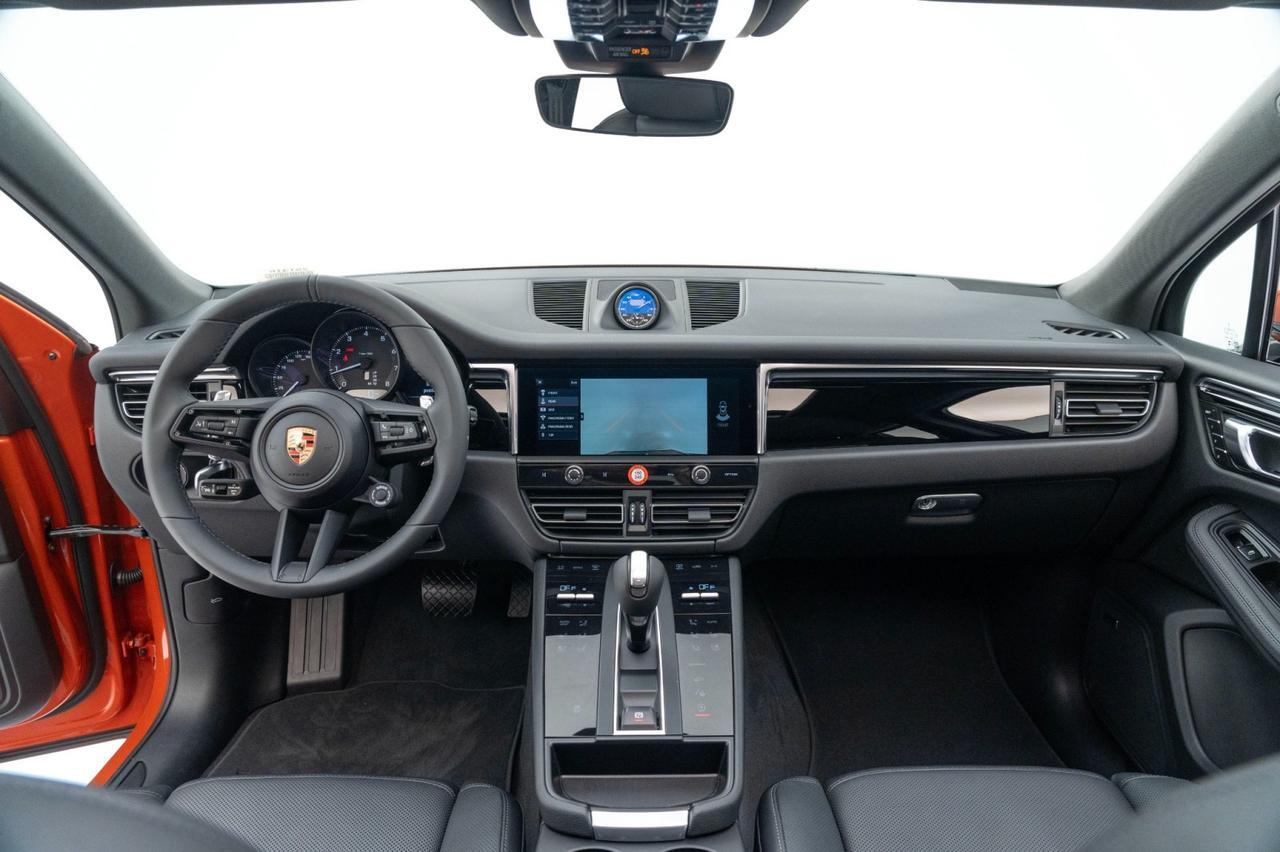 2025 Porsche Macan Pompano Beach FL