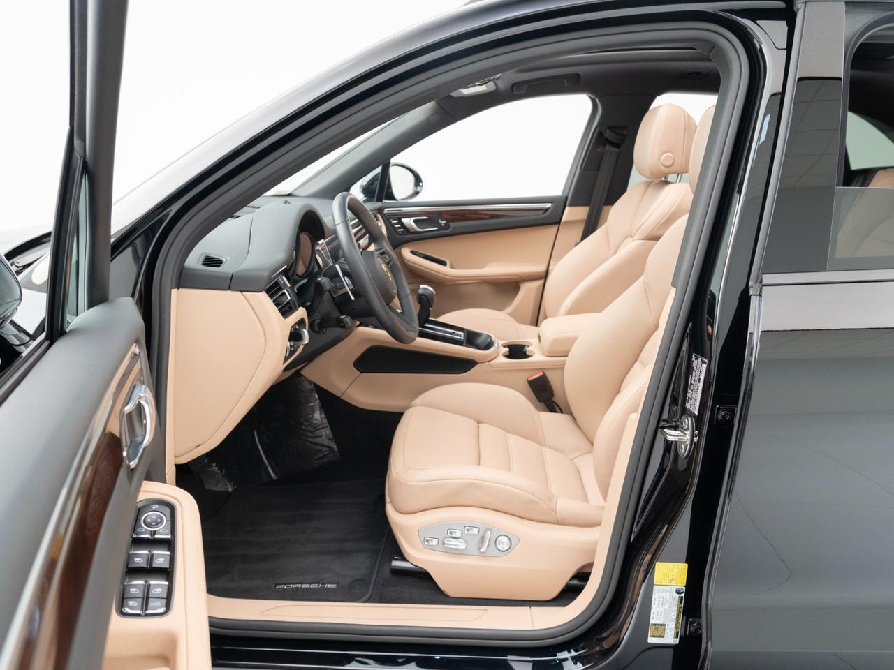 2025 Porsche Macan Pompano Beach FL