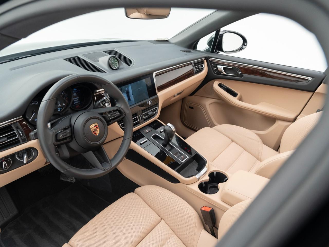 2025 Porsche Macan Pompano Beach FL