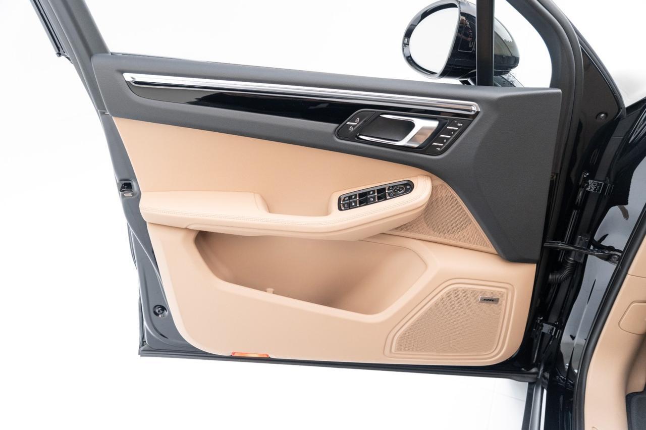 2025 Porsche Macan Pompano Beach FL