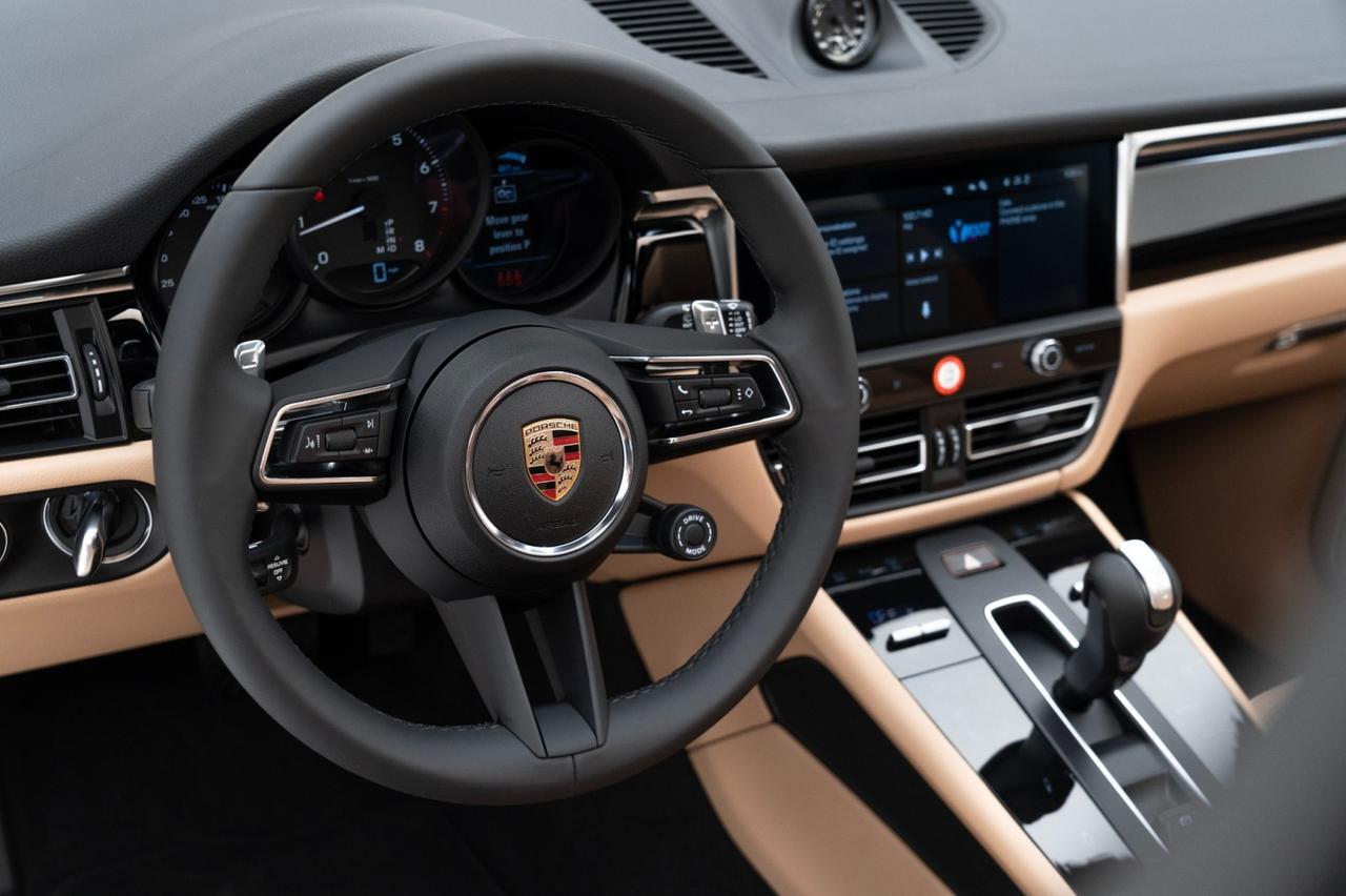 2025 Porsche Macan Pompano Beach FL
