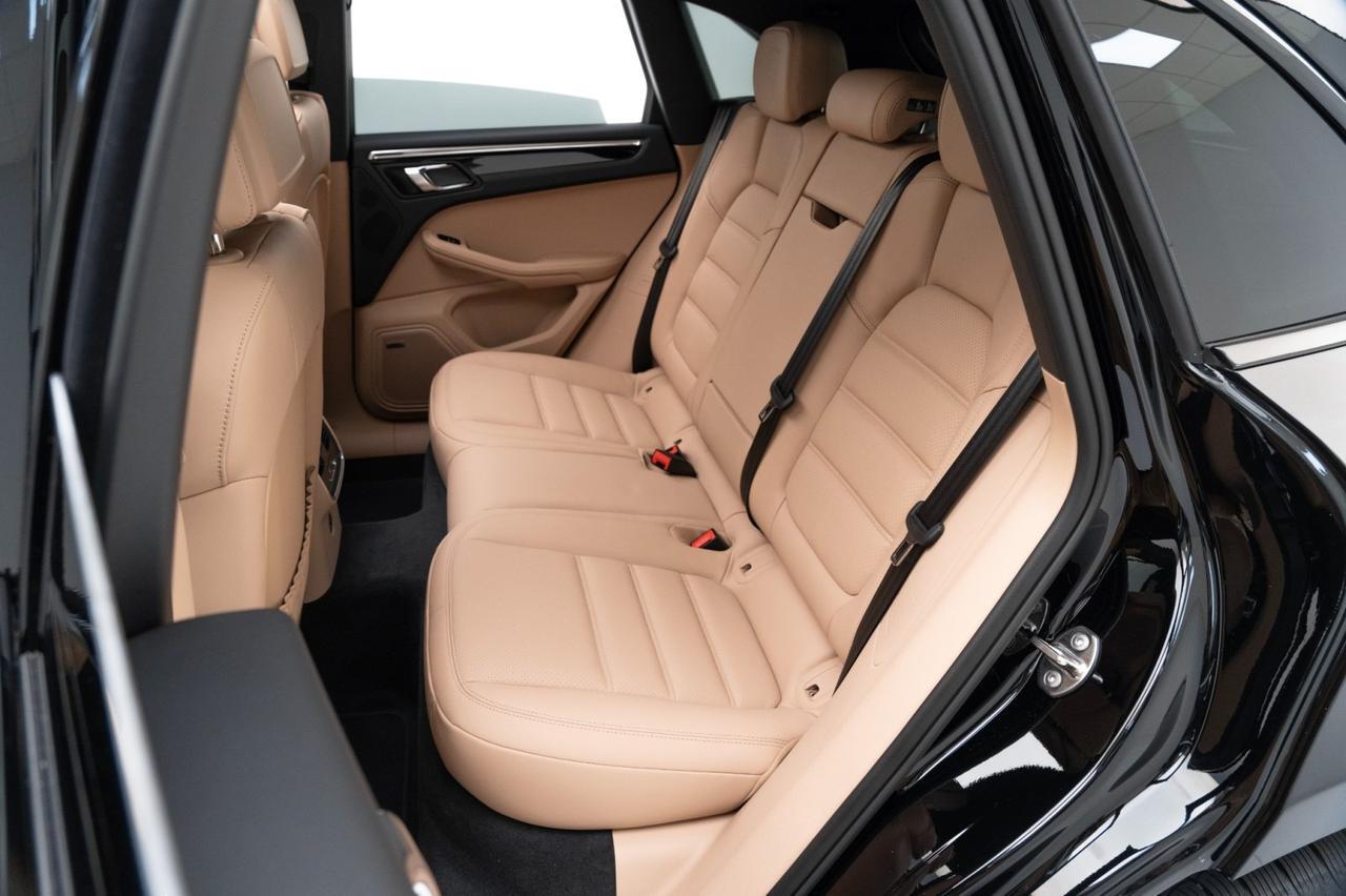 2025 Porsche Macan Pompano Beach FL