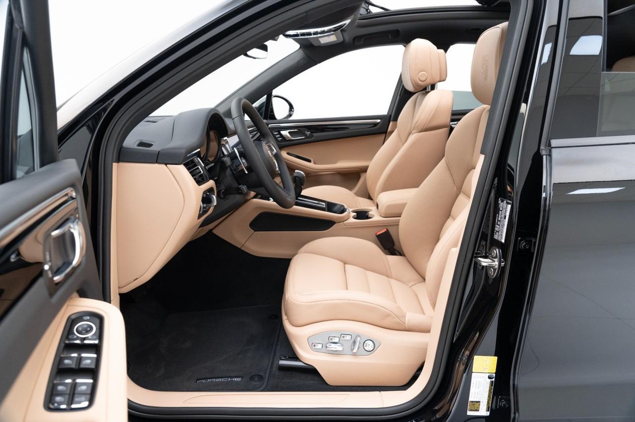 2025 Porsche Macan Pompano Beach FL