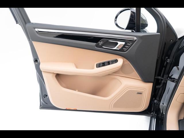 2025 Porsche Macan Pompano Beach FL