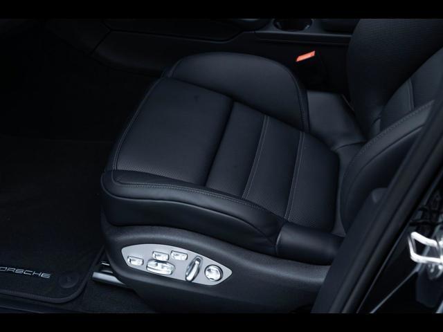 2025 Porsche Macan Pompano Beach FL