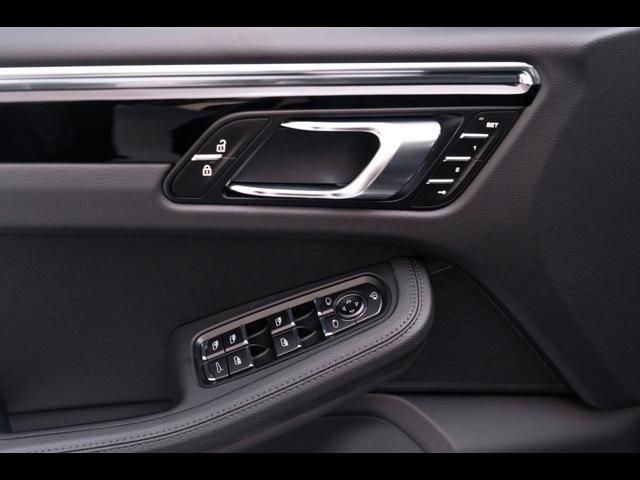2025 Porsche Macan Pompano Beach FL