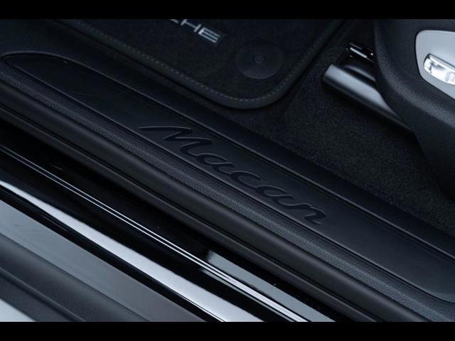 2025 Porsche Macan Pompano Beach FL