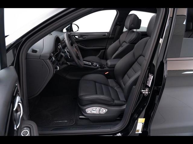 2025 Porsche Macan Pompano Beach FL