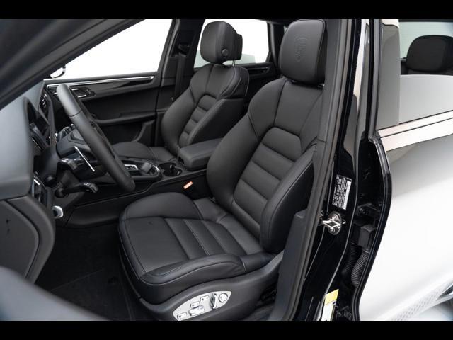 2025 Porsche Macan Pompano Beach FL