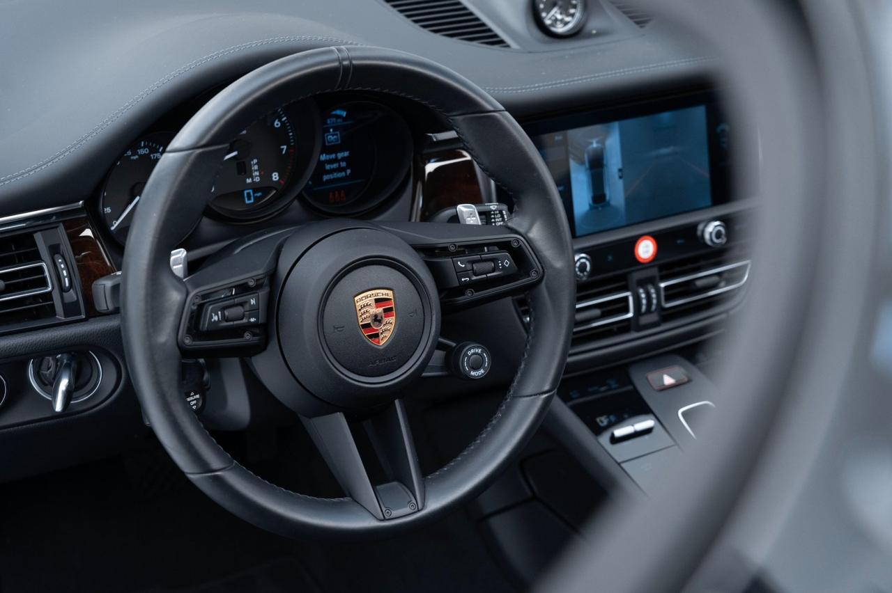 2025 Porsche Macan Pompano Beach FL