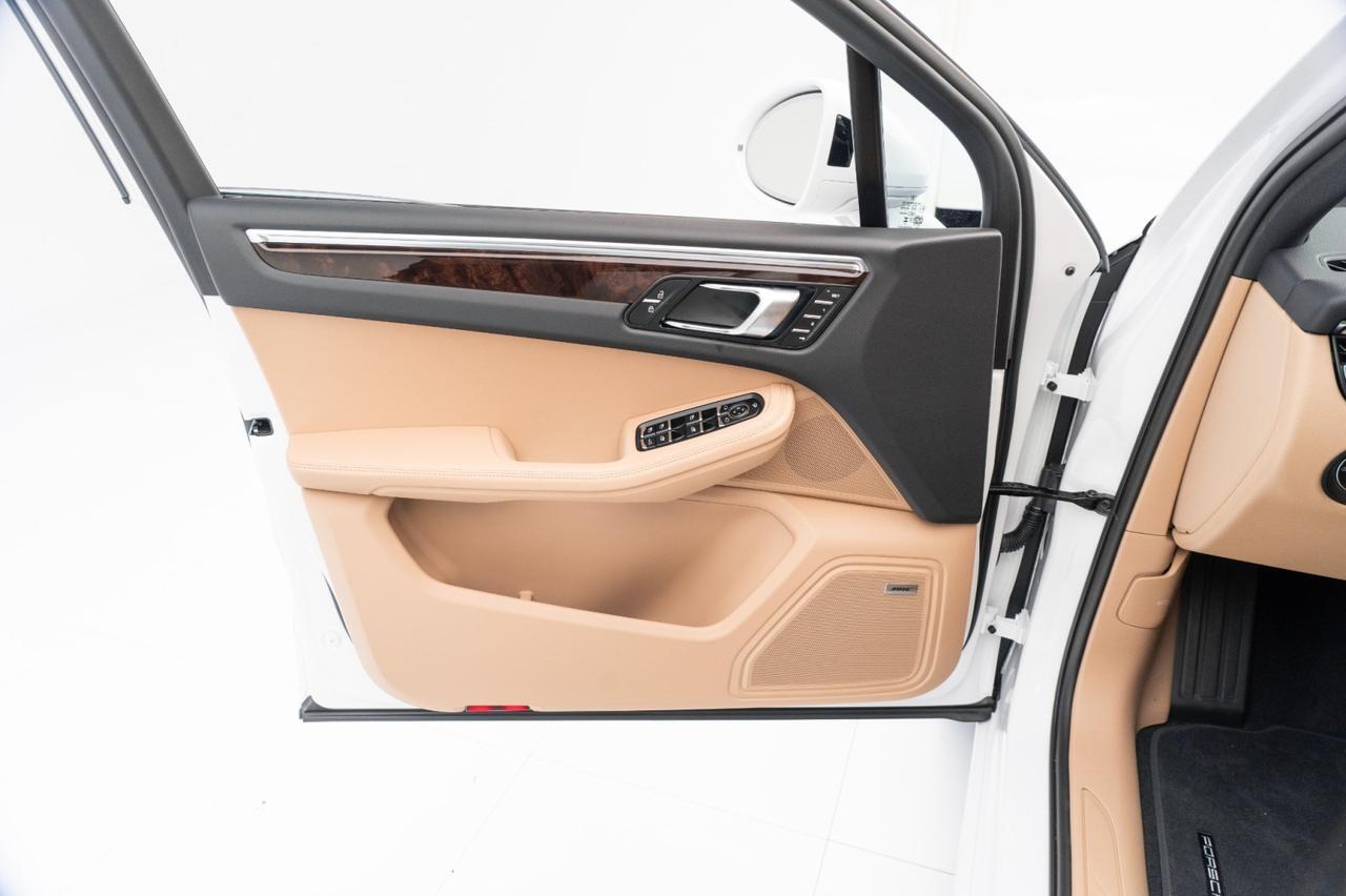 2025 Porsche Macan Pompano Beach FL
