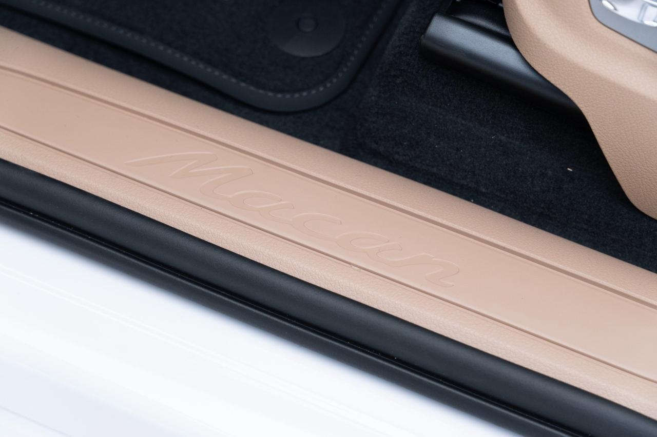 2025 Porsche Macan Pompano Beach FL