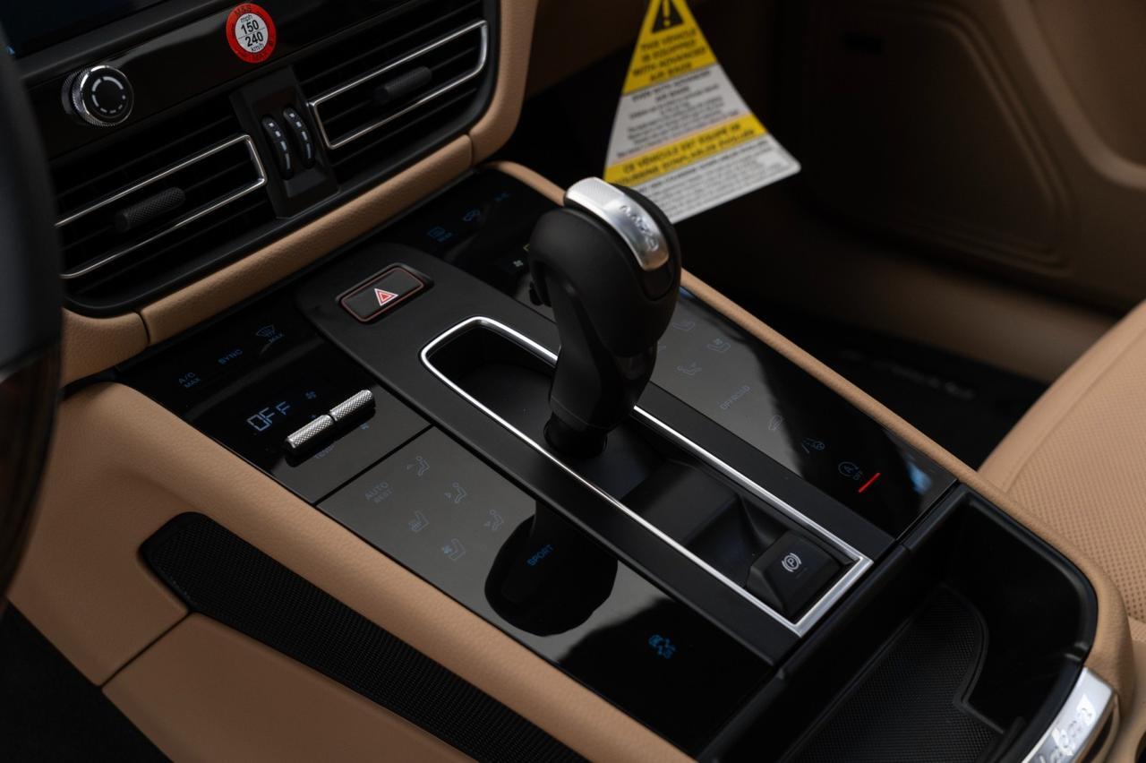 2025 Porsche Macan Pompano Beach FL