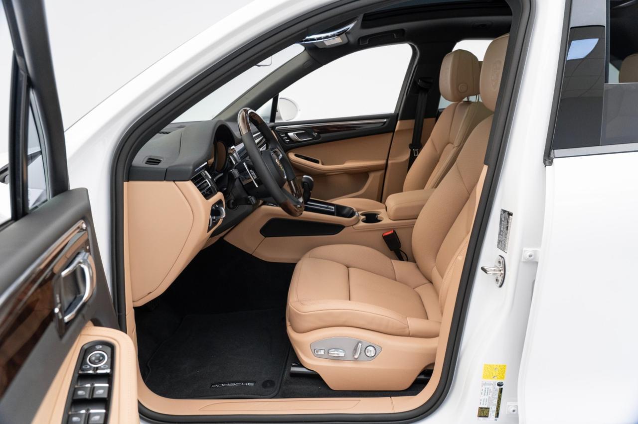 2025 Porsche Macan Pompano Beach FL
