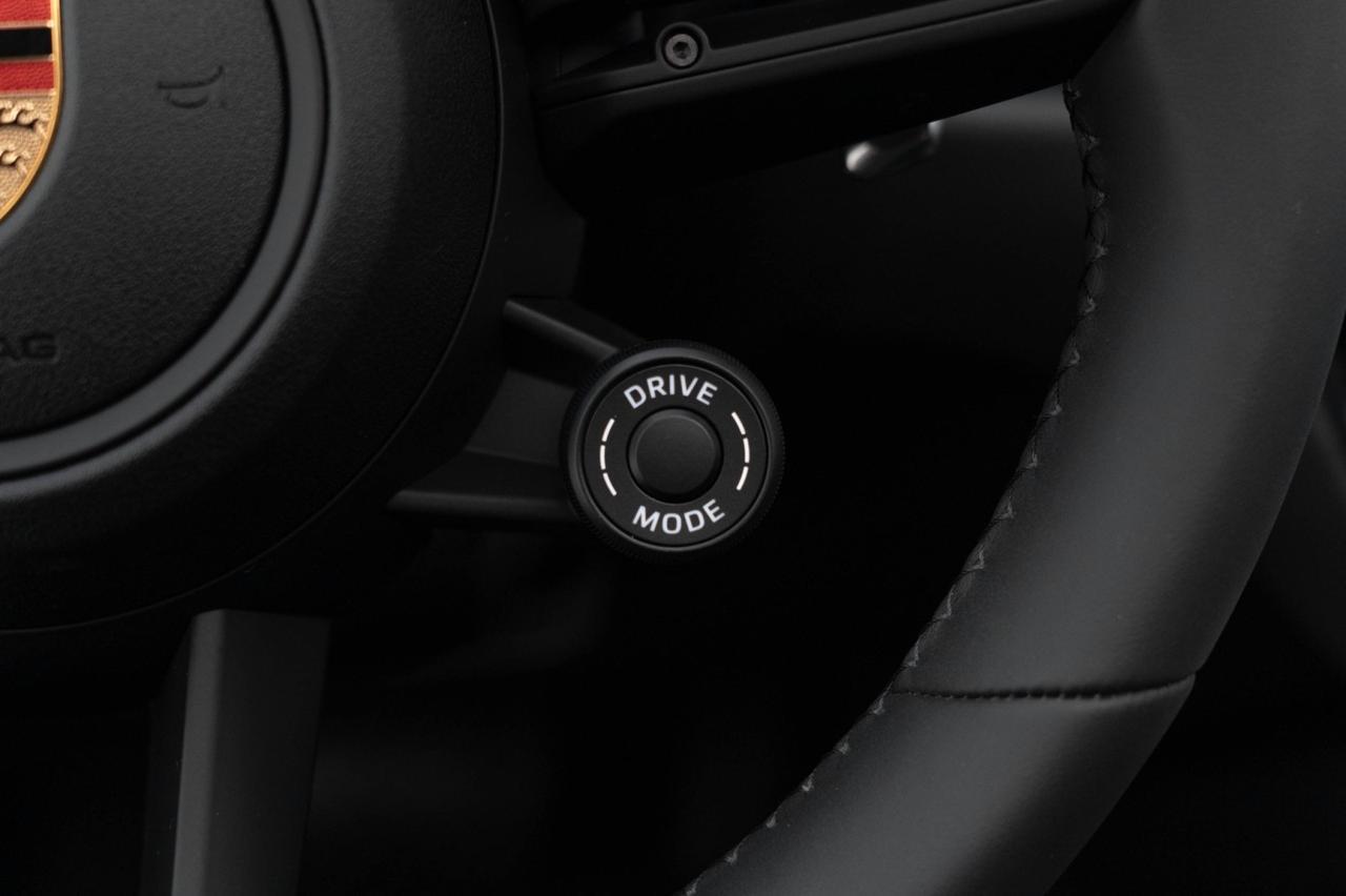 2025 Porsche Macan Pompano Beach FL