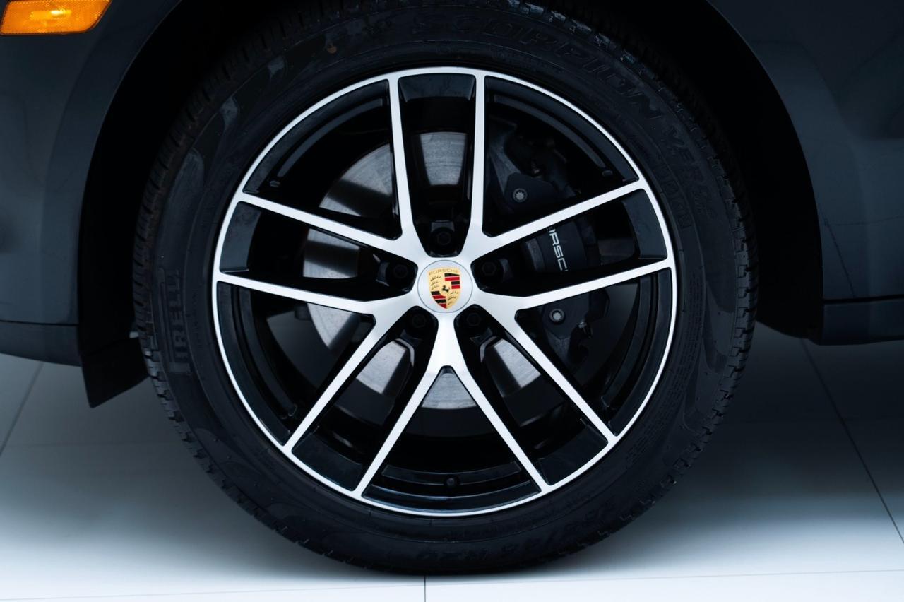 2025 Porsche Macan Pompano Beach FL