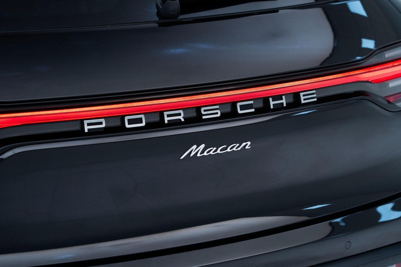 2025 Porsche Macan Pompano Beach FL