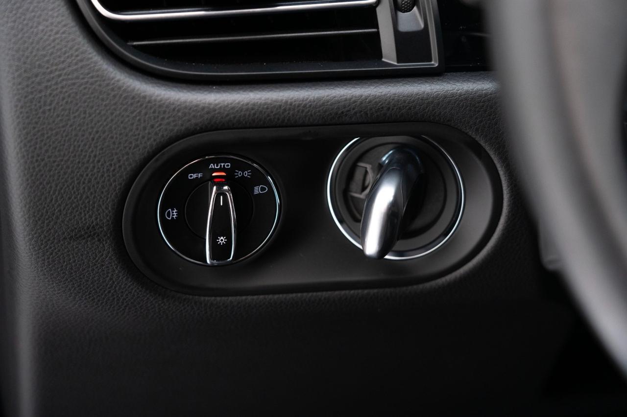 2025 Porsche Macan Pompano Beach FL