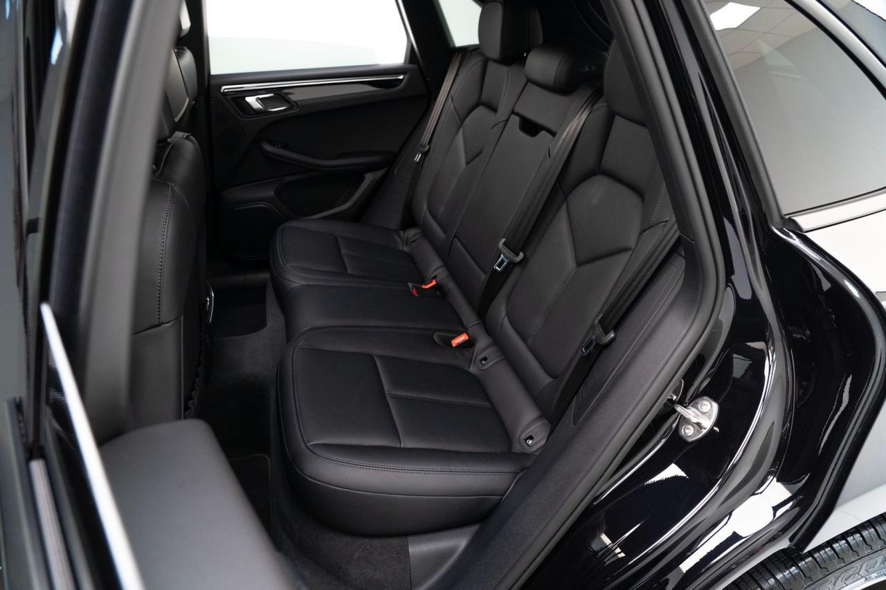 2025 Porsche Macan Pompano Beach FL