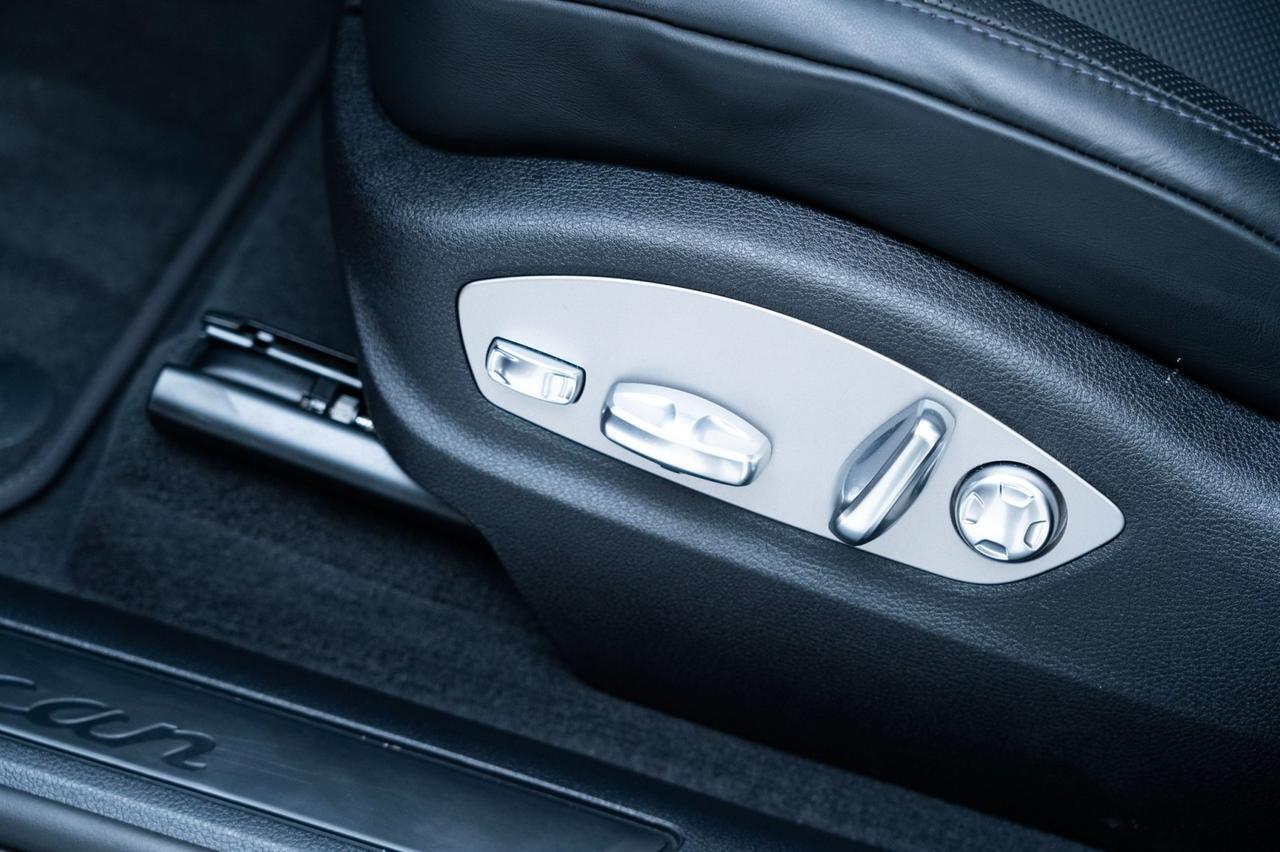 2025 Porsche Macan Pompano Beach FL