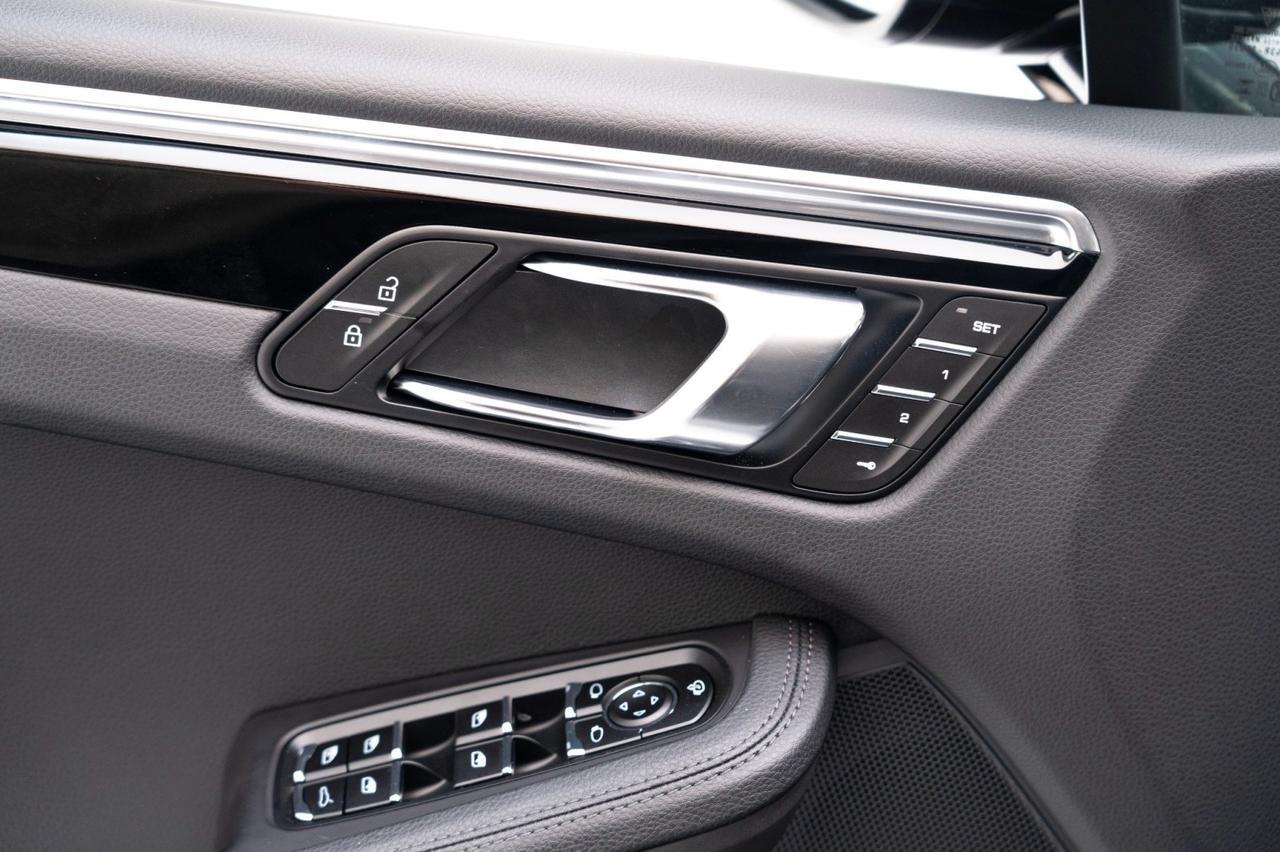 2025 Porsche Macan Pompano Beach FL