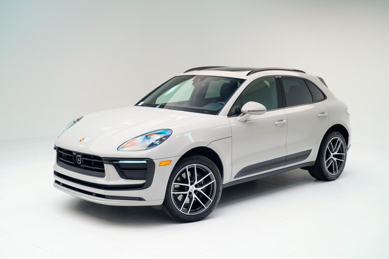 2025 Porsche Macan