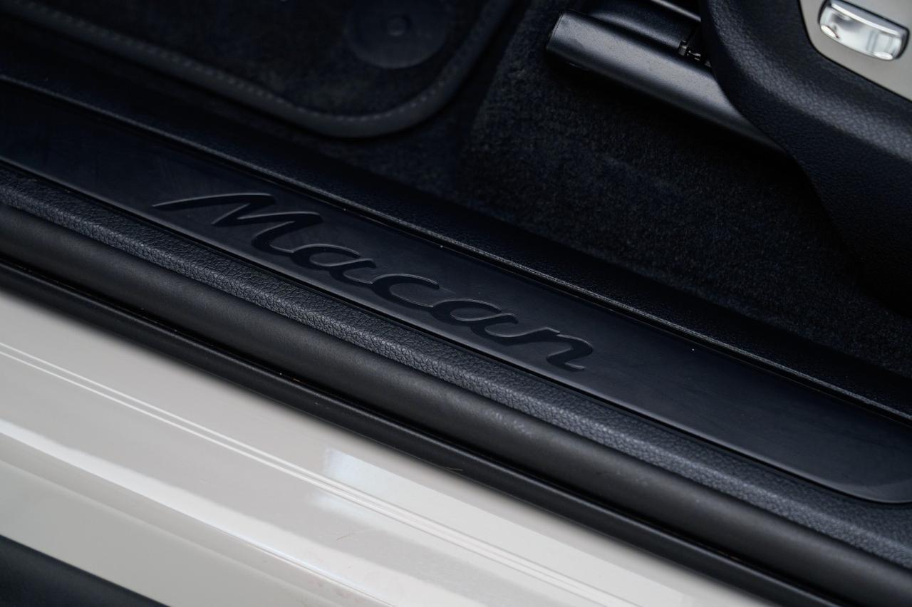 2025 Porsche Macan Pompano Beach FL