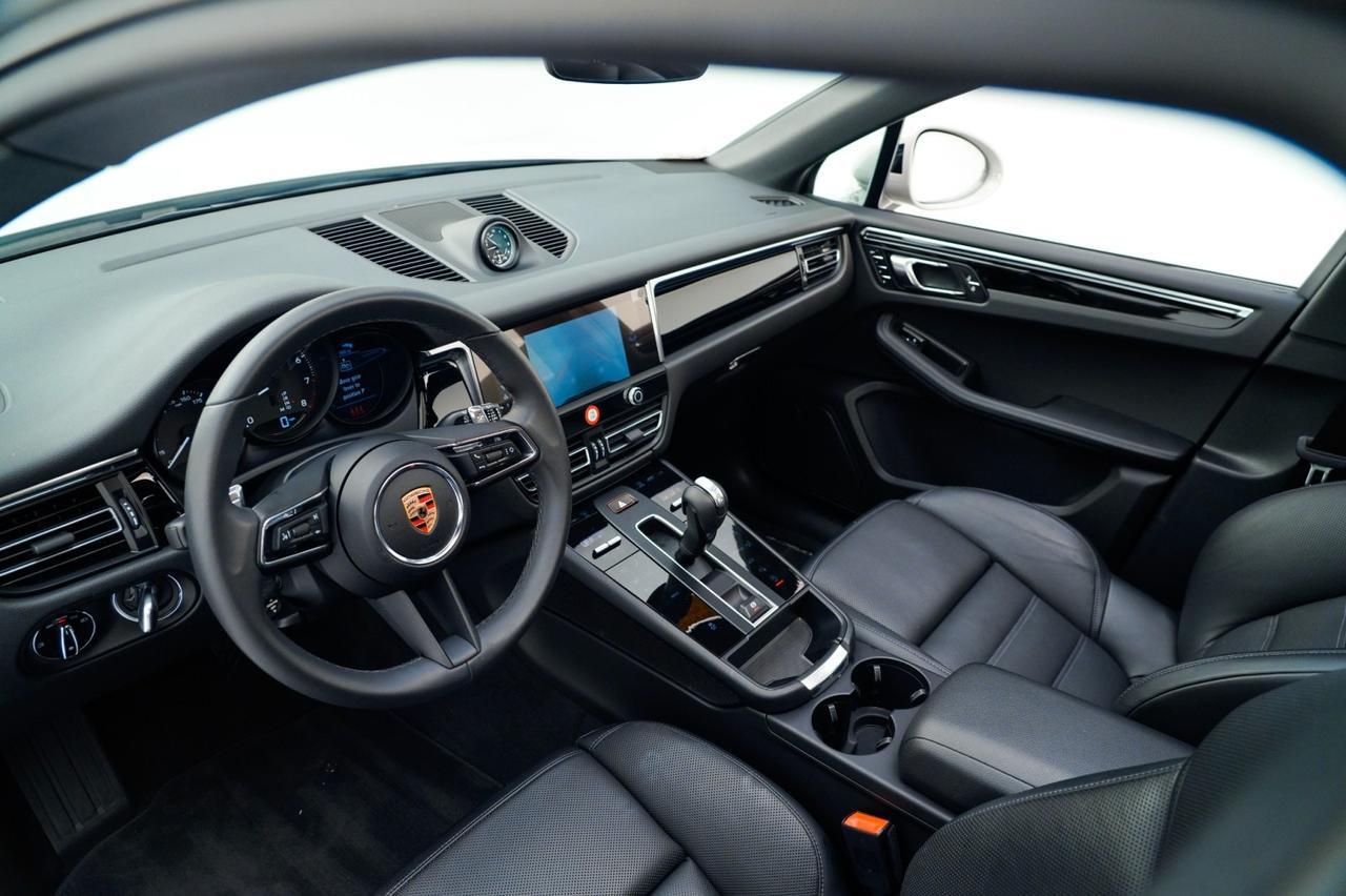 2025 Porsche Macan Pompano Beach FL
