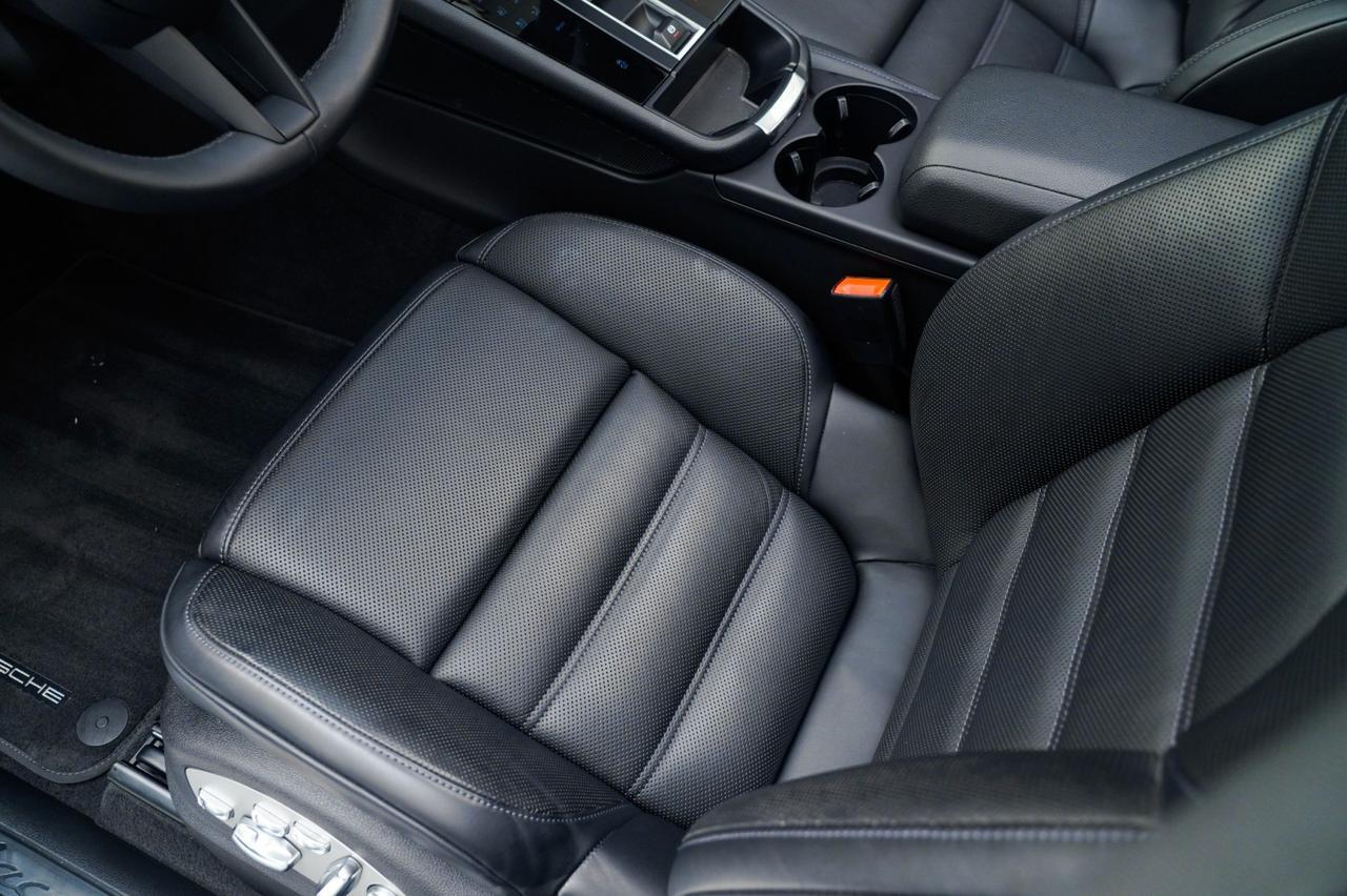 2025 Porsche Macan Pompano Beach FL