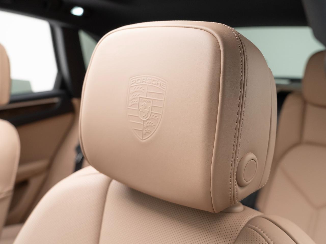 2025 Porsche Macan Pompano Beach FL