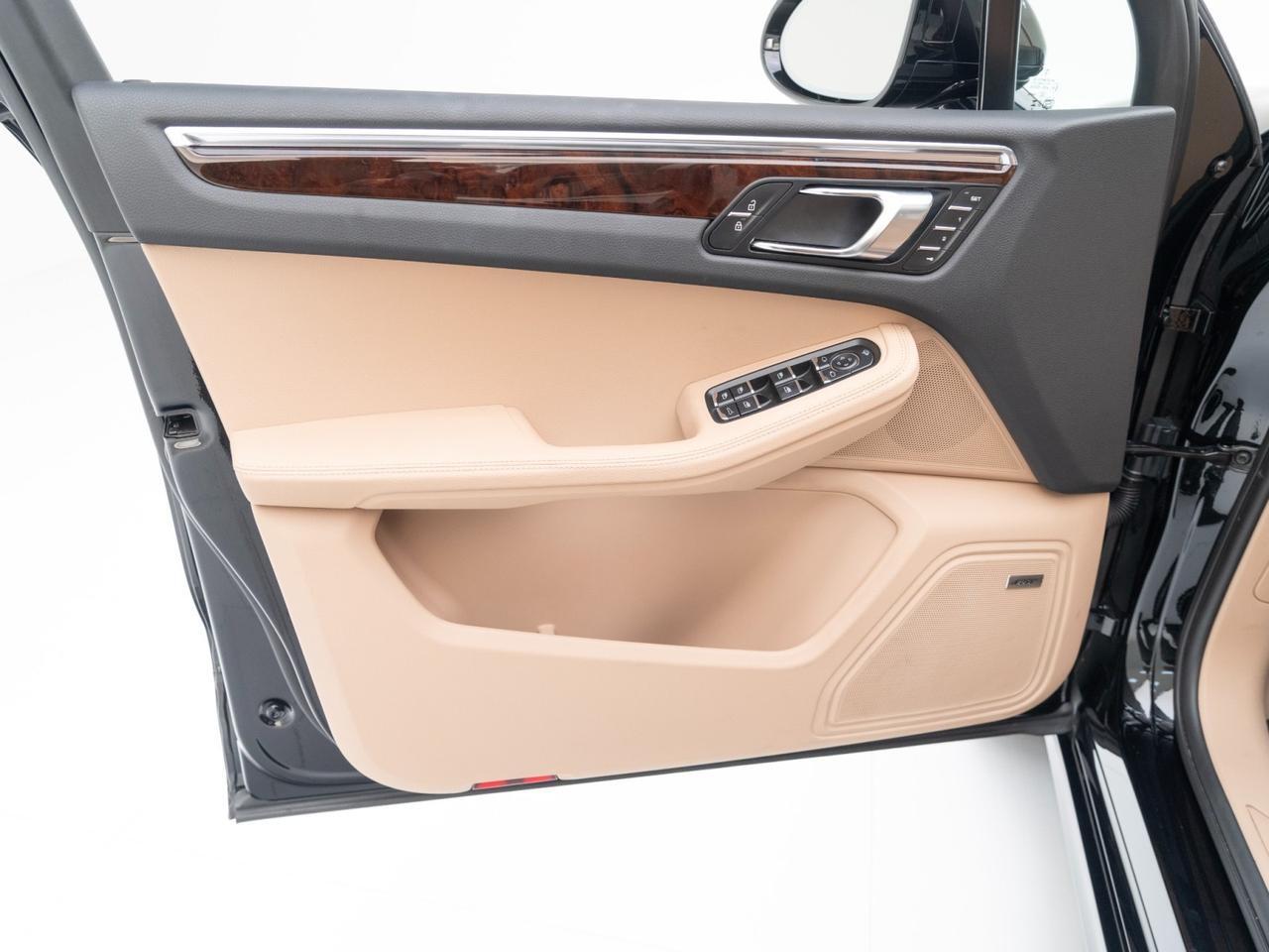 2025 Porsche Macan Pompano Beach FL