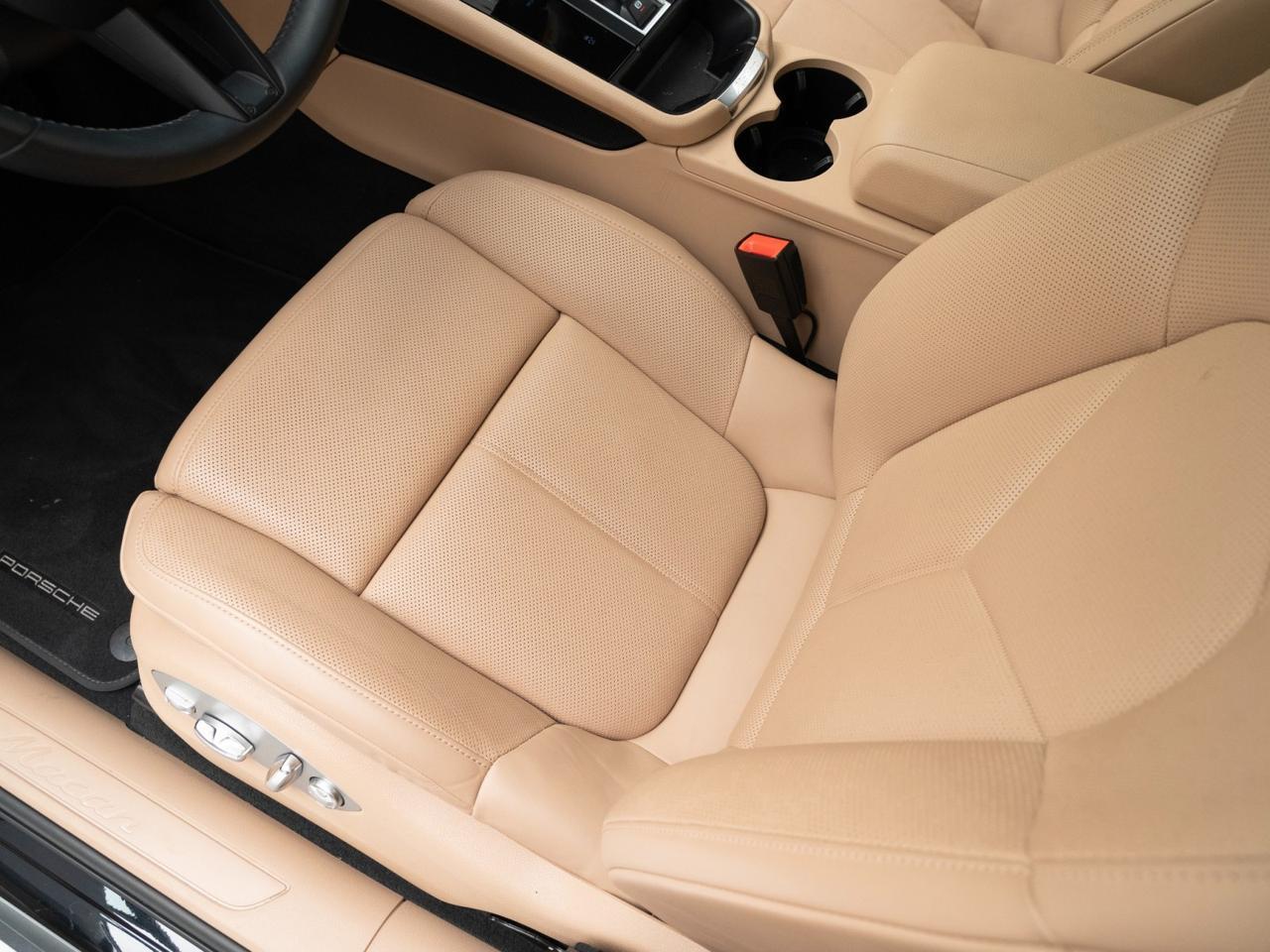 2025 Porsche Macan Pompano Beach FL